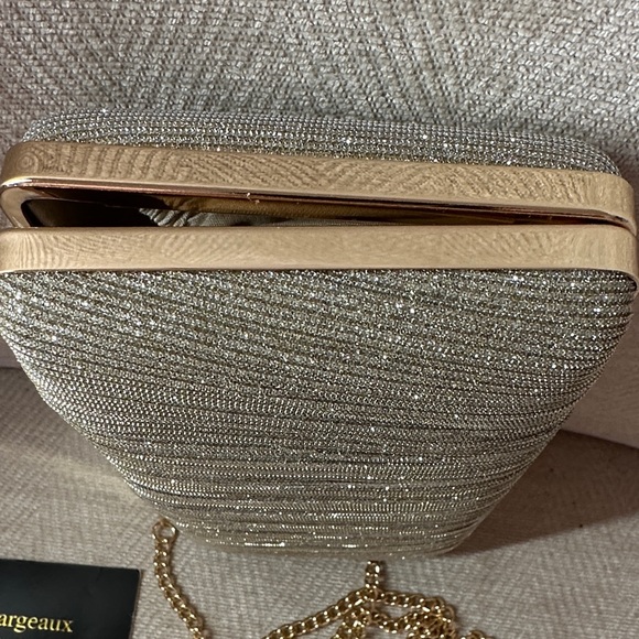 Evening Clutch Gold With Chain - Picture 5 of 9